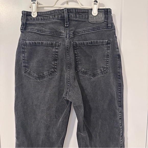 Hollister Black Ultra High Rise Dad Jean 27 Waist 31 Length Women’s - Picture 7 of 10